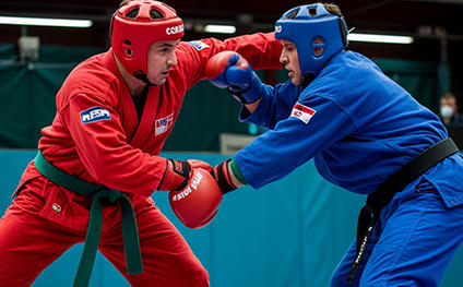 Тренер по боевому самбо